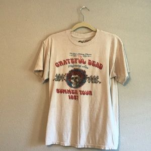 Brandy Melville Graphic tee